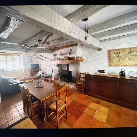 Agreable Maison De Village Au Coeur De